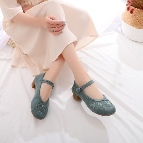 Han Chinese Clothing Tea Artist High Old Canvas Shoes