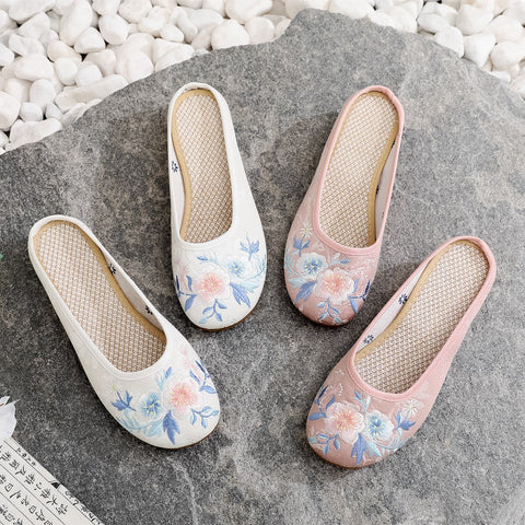Women's Ancient Style Knitted Jacquard Fabric Ethnic Embroidered Slippers