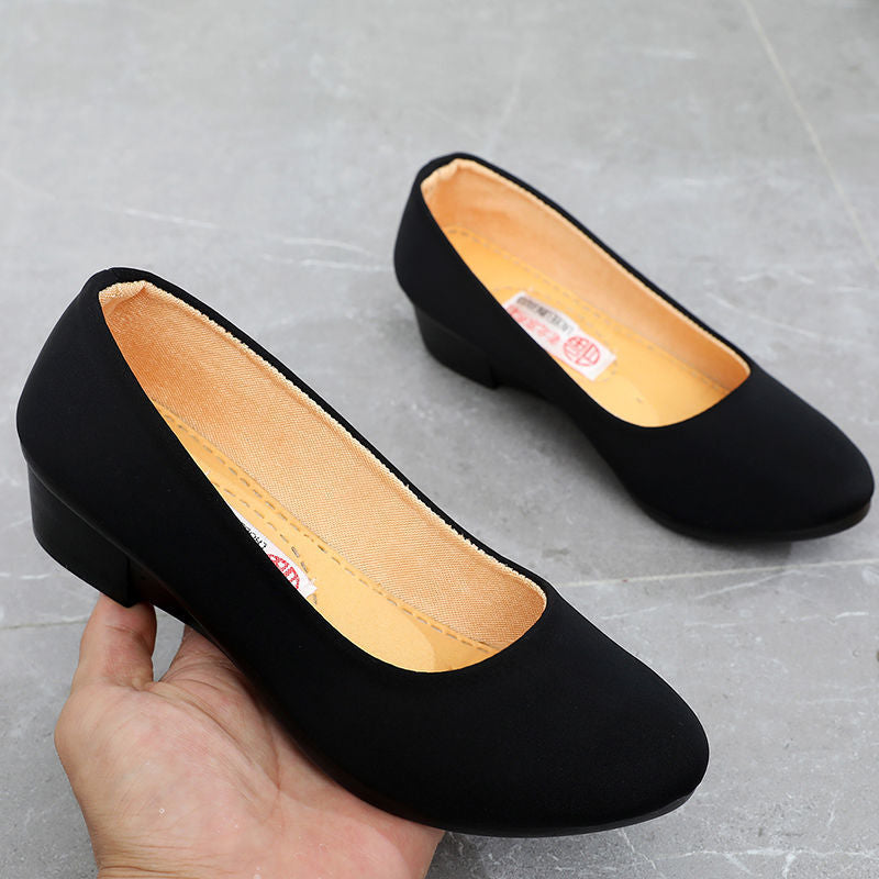 Stylish Women's Flat Soft Bottom Black Canvas Shoes