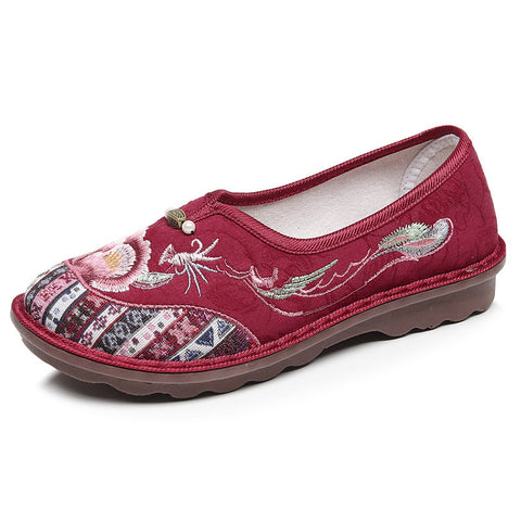 Women's Chinese Style Old Beijing Cloth Mother Canvas Shoes