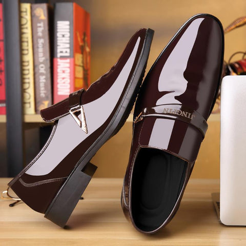 Men's Summer Korean Fashion Shiny Patent Pointed Leather Shoes