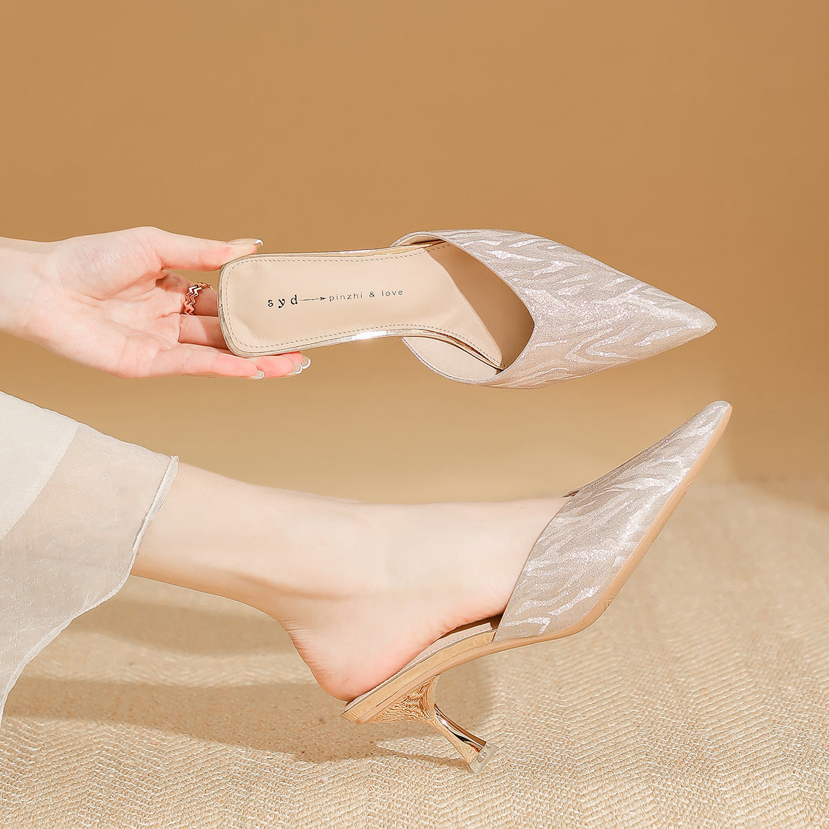 Innovative Women's Toe Cap High Outer Heels