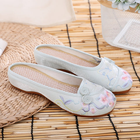 Women's Fashion Embroidery Cotton Height Increasing Slippers