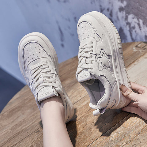 Vielseitige, farblich passende dicke Damen-Sneaker im koreanischen Stil