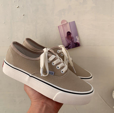 Female Korean Style Flat Low Top Canvas Shoes