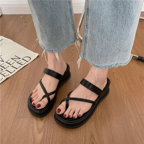Women's Thick-soled Toe Covering Korean Summer Fashionable Sandals