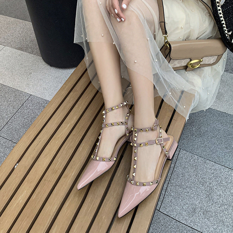 Graceful Women's Closed Toe Thick Pointed Sandals