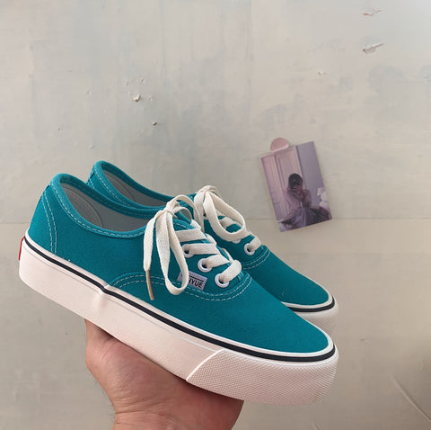 Female Korean Style Flat Low Top Canvas Shoes
